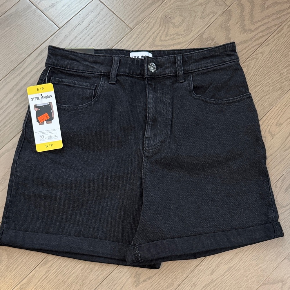 Black Steve Madden Jean Women's Shorts - Small